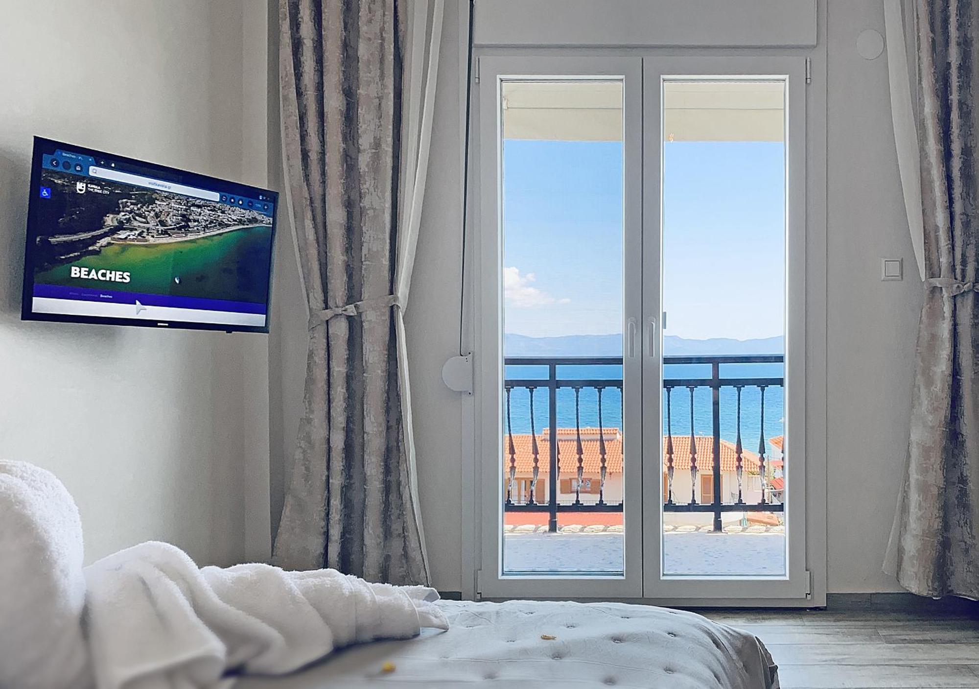 Thalassa Kavala * Palaiontsiflikion