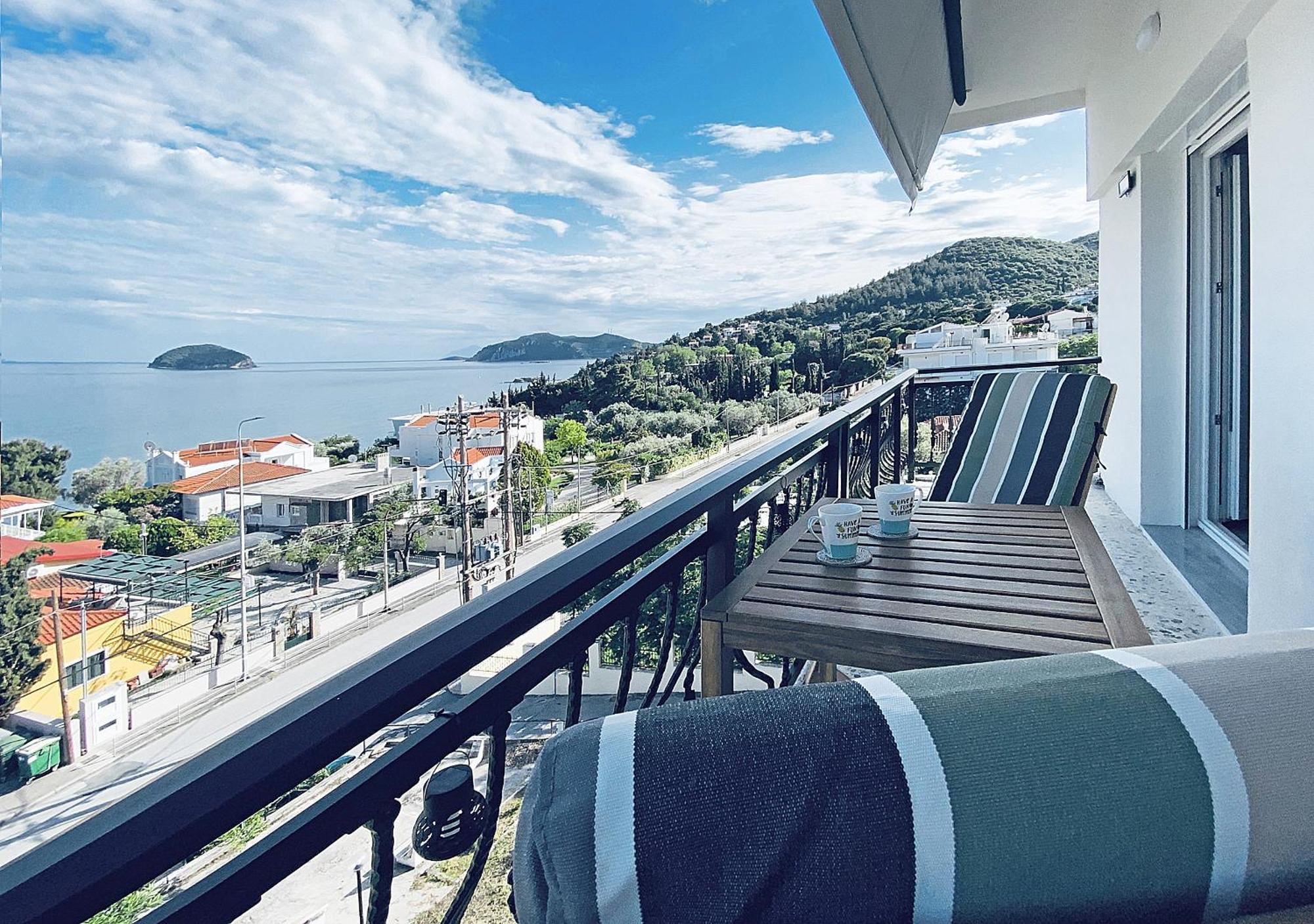 Thalassa Kavala *